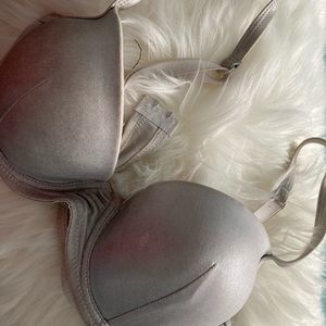 Silver Bra🤍👙